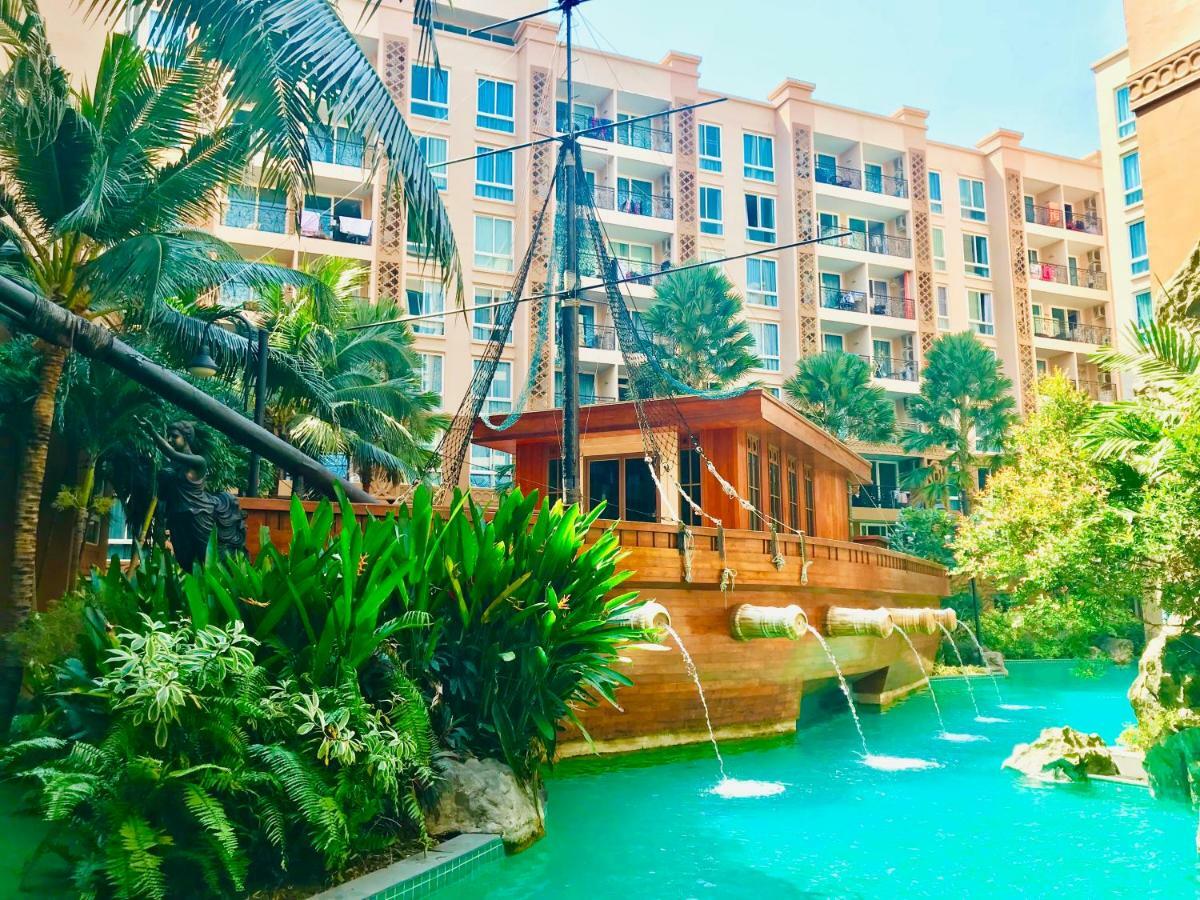 Atlantis Condo & Resort By Luxury Collection Apartment Jomtien Beach Exterior photo